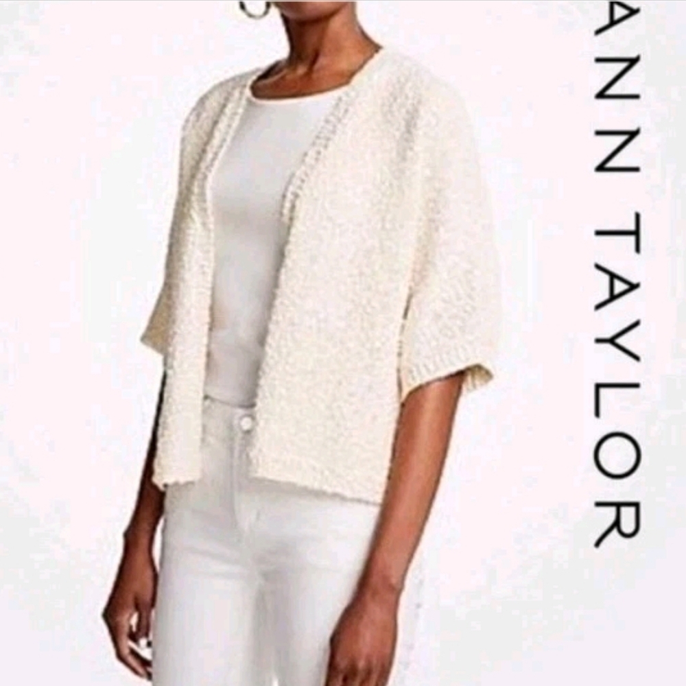 Ann Taylor Cream Cardigan Size  M.
